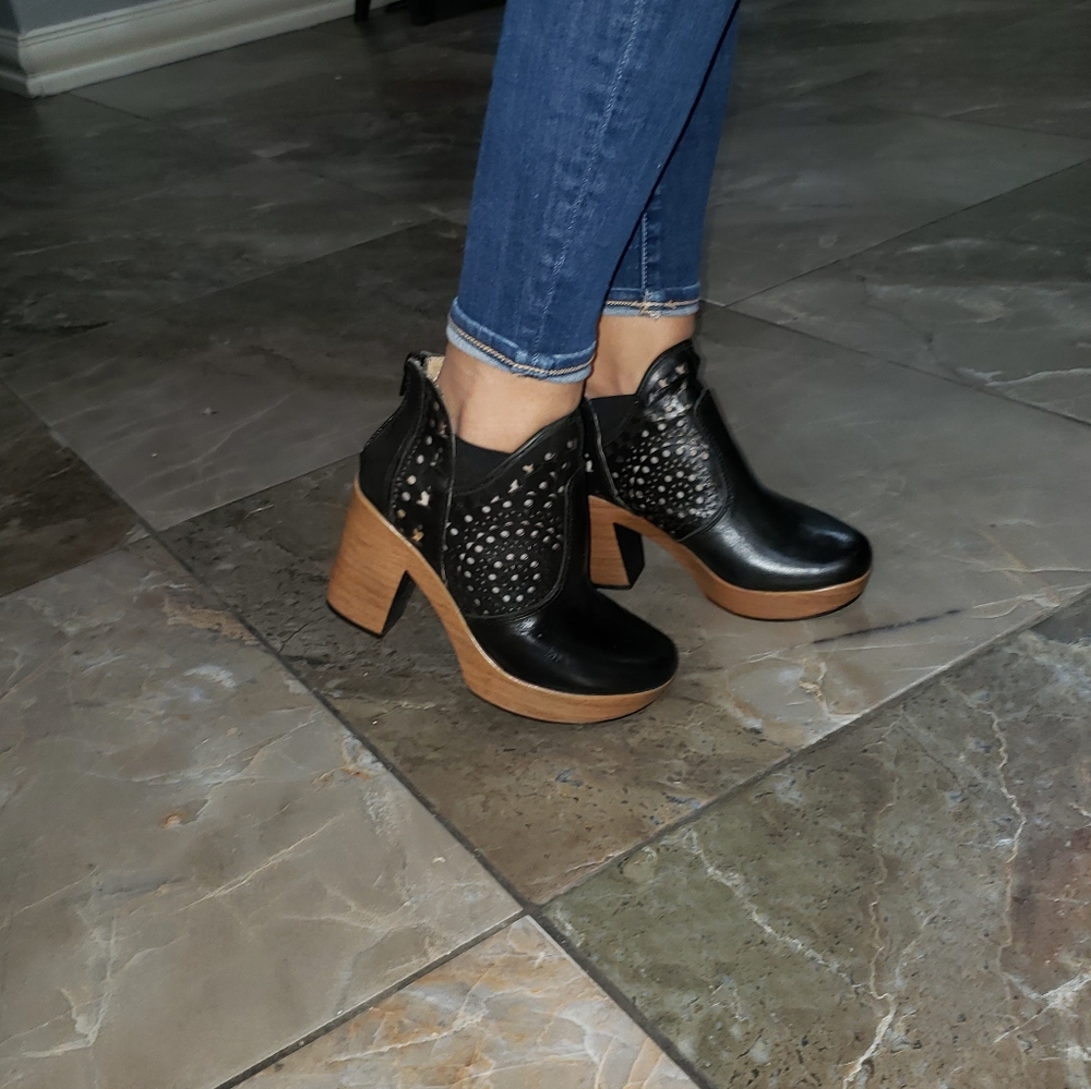 Leather booties